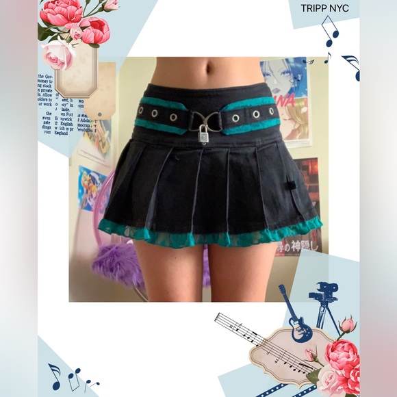 🚨HOLD:/Tripp Nyc Lock Me Up pleated skirt - Picture 3 of 14